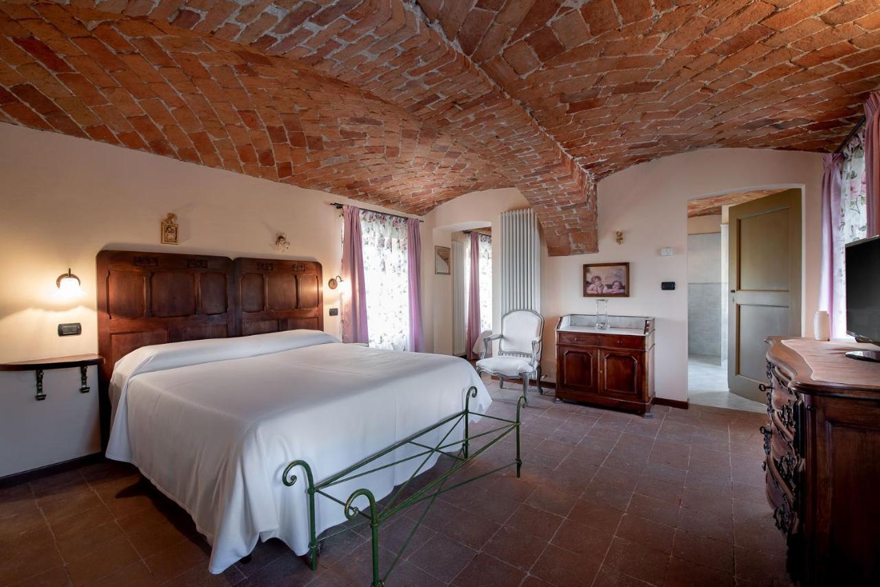 Agriturismo San Martino Clavesana ภายนอก รูปภาพ