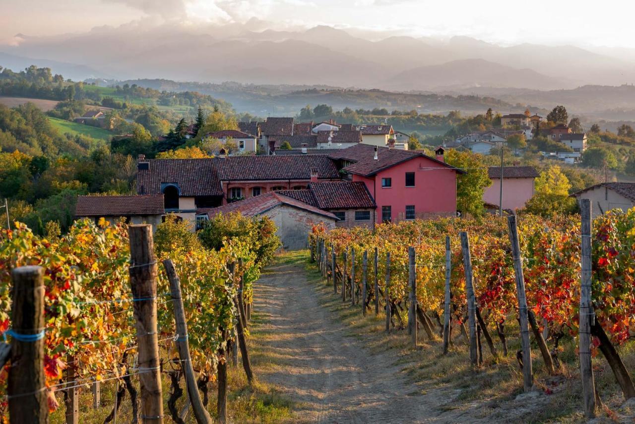 Agriturismo San Martino Clavesana ภายนอก รูปภาพ