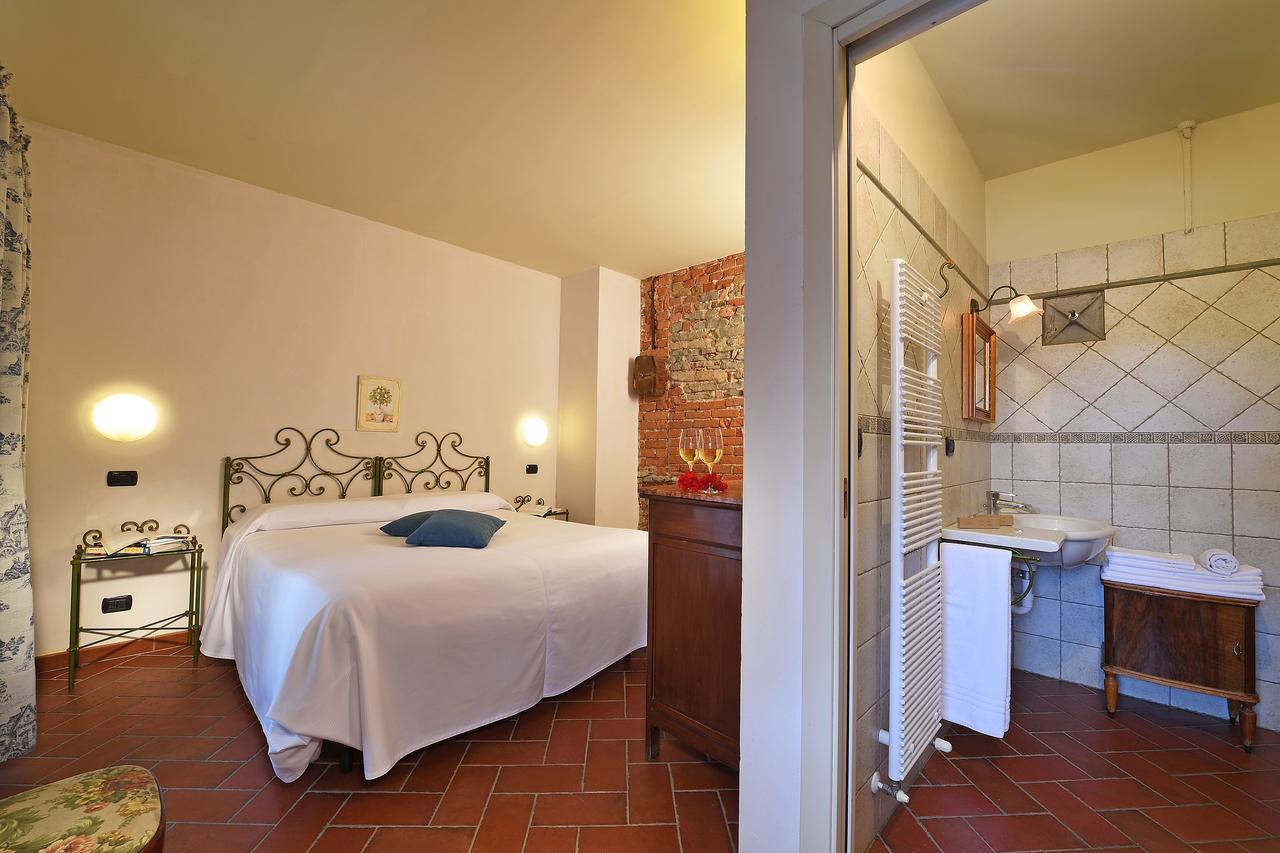 Agriturismo San Martino Clavesana ภายนอก รูปภาพ